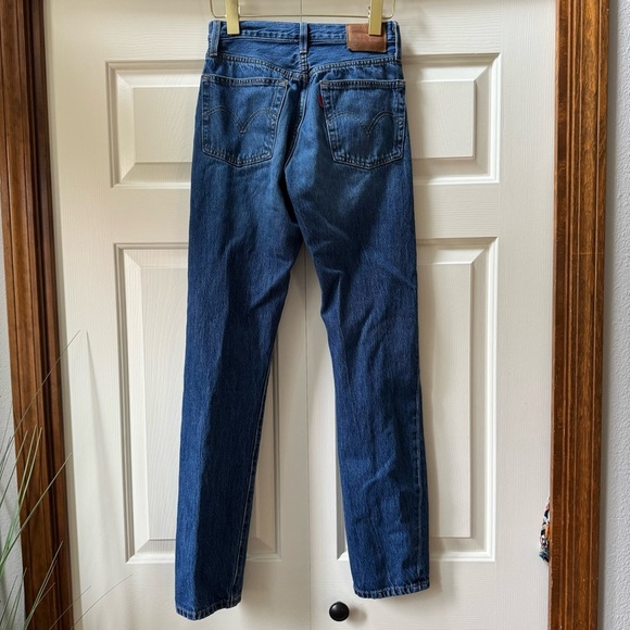 Levi’s Premium 501® ORIGINAL FIT High Rise Straight Leg 💯% cotton Denim W24XL32 - Picture 4 of 16